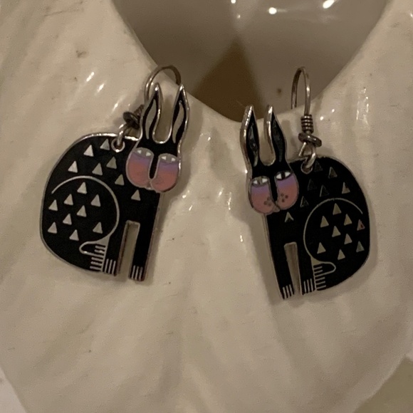 Laurel Birch Jewelry - Vintage.  Laurel Birch Rabbit for Ross earrings. Signed